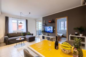 TV/trung tâm giải trí tại Apartment Supernova