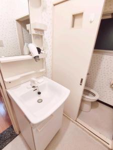 Phòng tắm tại Uhome Koiwa Apartment