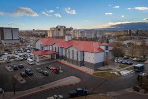 En generel udsigt til bjerge eller udsigt til bjerge taget fra hotellet