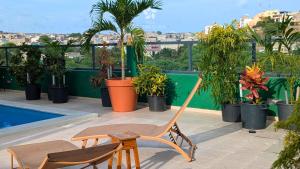 Bazén v ubytování Casa Jardim di Sol nebo v jeho okolí