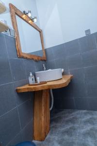 Koupelna v ubytování Footprints - Kinigi