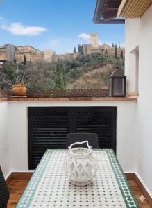 Nespecifikovaný výhled na hory nebo výhled na hory při pohledu z prázdninového domu