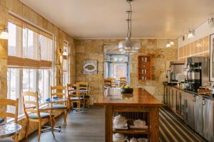 Køkken eller tekøkken på Lake Austin Spa Resort - All Inclusive