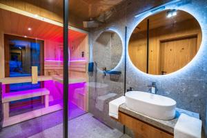 Et badeværelse på MyNest - Mountain luxury cabin