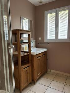 Phòng tắm tại La villa fonbrun au calme