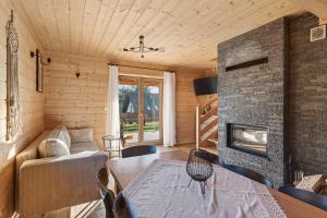 Et tv og/eller underholdning på Domki Falsztyn