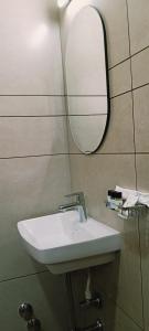 Et badeværelse på Creek Harbour Fort Kochi + 39 billeder