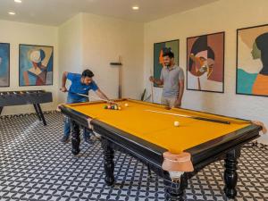 Gæster der bor på The Hosteller Bam Lonavala, Tiger Point + 17 billeder