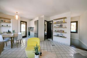 Cuina o zona de cuina de ISTIO apartments