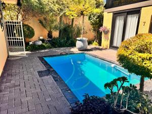 Πισίνα στο ή κοντά στο Tula@159 +22 φωτογραφίες