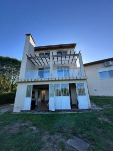 Bygningen som feriehuset ligger i