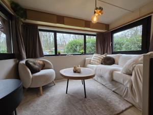 Posezení v ubytování Boshuisje