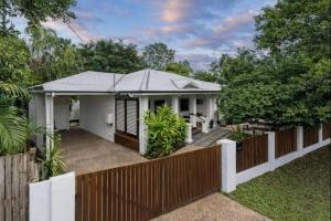 En have udenfor HideAway in Hermit Park Townsville