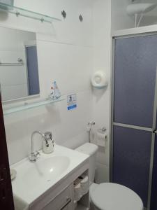 Phòng tắm tại GUARAJUBA-VILLAGE BELLA LUNA