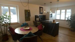 TV a/nebo společenská místnost v ubytování Erftstege#4 + 1 fotografie