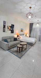 Posezení v ubytování Luxury Studio Apartment By DownTown