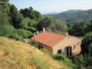 Naturlandskabet i nærheden af feriehuset