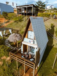 Budova, kde se chata nachází