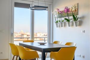 Φωτογραφία από το άλμπουμ του Marconi Skyline στη Μπολόνια +47 φωτογραφίες