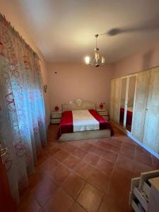 En eller flere senge i et værelse på Luxury villas + 6 billeder