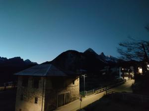 En generel udsigt til bjerge eller udsigt til bjerge taget fra lejligheden + 28 billeder