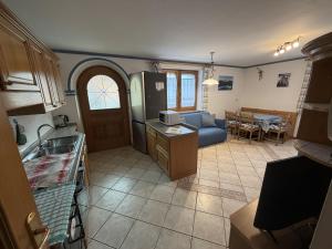 O bucătărie sau chicinetă la Appartamento Star Begn - Piano Terra