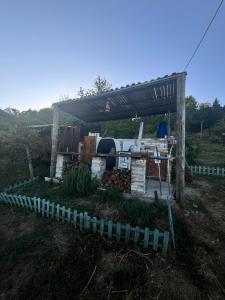 Φωτογραφία από το άλμπουμ του Menyecske Guesthouse σε Keszü