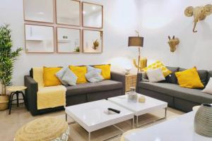 Et opholdsområde på Amanecer Urbano para 6 en Sol