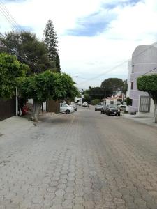 Nabolaget omkring pensionatet eller i nærheden