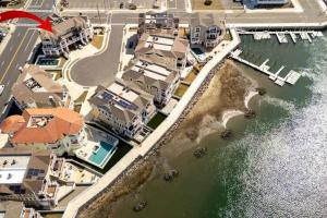 Cảnh biển hoặc tầm nhìn ra biển từ nhà nghỉ dưỡng