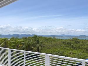 Naturlandskabet i nærheden af lejligheden