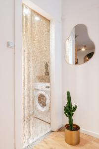 Et badeværelse på Mourillon proche plages et port