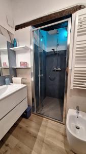 Phòng tắm tại La Casetta di Cri +19 ảnh