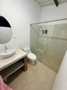 Et badeværelse på Finca Villa Esther