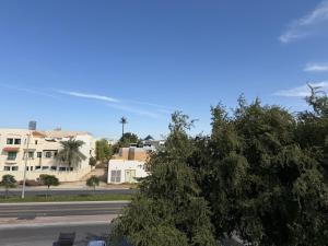 Tòa nhà nơi căn hộ tọa lạc