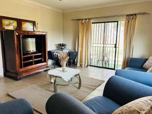 Posezení v ubytování Bird & Bed Farmhouse