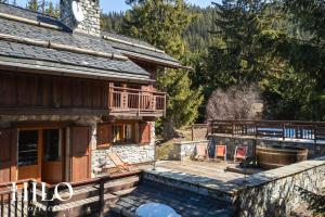 Naturlandskabet i nærheden af chaletet