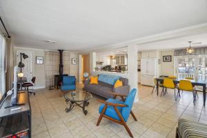 Posezení v ubytování The Riverfront