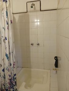 Et badeværelse på Hotel Z Los Tilos + 30 billeder