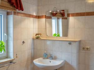 Et badeværelse på Hohnstein + 16 billeder