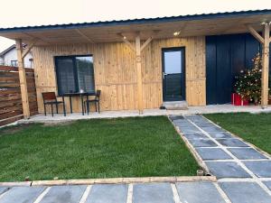 Fotografie z fotogalerie ubytování MR Tiny House - Private Parking v destinaci Roşu