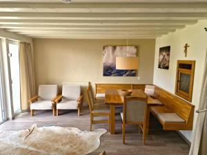 Χώρος καθιστικού στο Chalets St. Wendelin