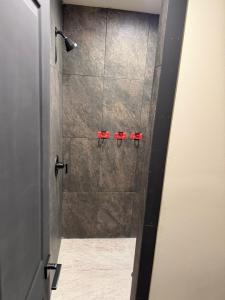 Koupelna v ubytování Presidio Inn