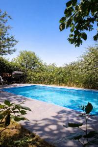 Swimmingpoolen hos eller tæt på LOFT LA CAYETANA, Grupo Cabaña La Triada