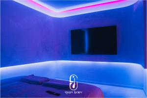 Et tv og/eller underholdning på Épure Ivoire Wellness