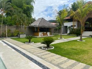 En have udenfor Hotel Tulumayo Lodge