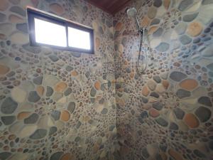 Koupelna v ubytování Apartamento completo cerca del Aeropuerto y Parque Viva 5 personas + 21 fotografií