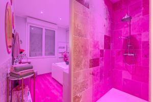 Et badeværelse på La bulle romantique + 53 billeder