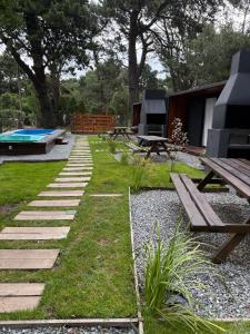 En have udenfor La Posada Bungalows I Simple