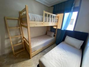 Postel nebo postele na pokoji v ubytování Hostel Mirleft + 20 fotografií